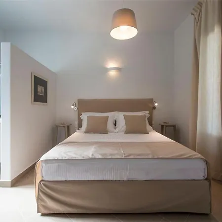 Platinum Paros 3 Bedroom Amazing Sea Views Private Infinity Pool Access Parikia *