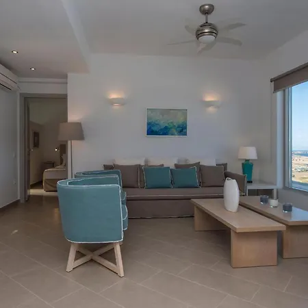 Platinum Paros 3 Bedroom Amazing Sea Views Private Infinity Pool Access Parikia Villa Parasporos