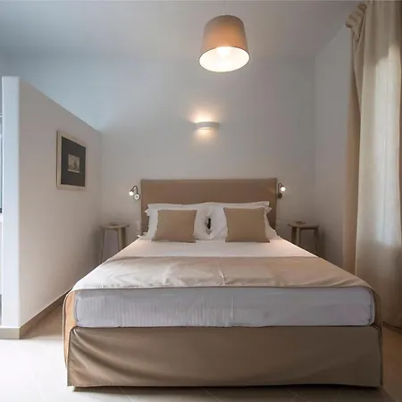Platinum Paros 3 Bedroom Amazing Sea Views & فيلة Parasporos