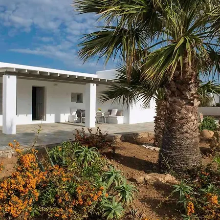 Villa Platinum Paros 3 Bedroom Amazing Sea Views Private Infinity Pool Access Parikia *